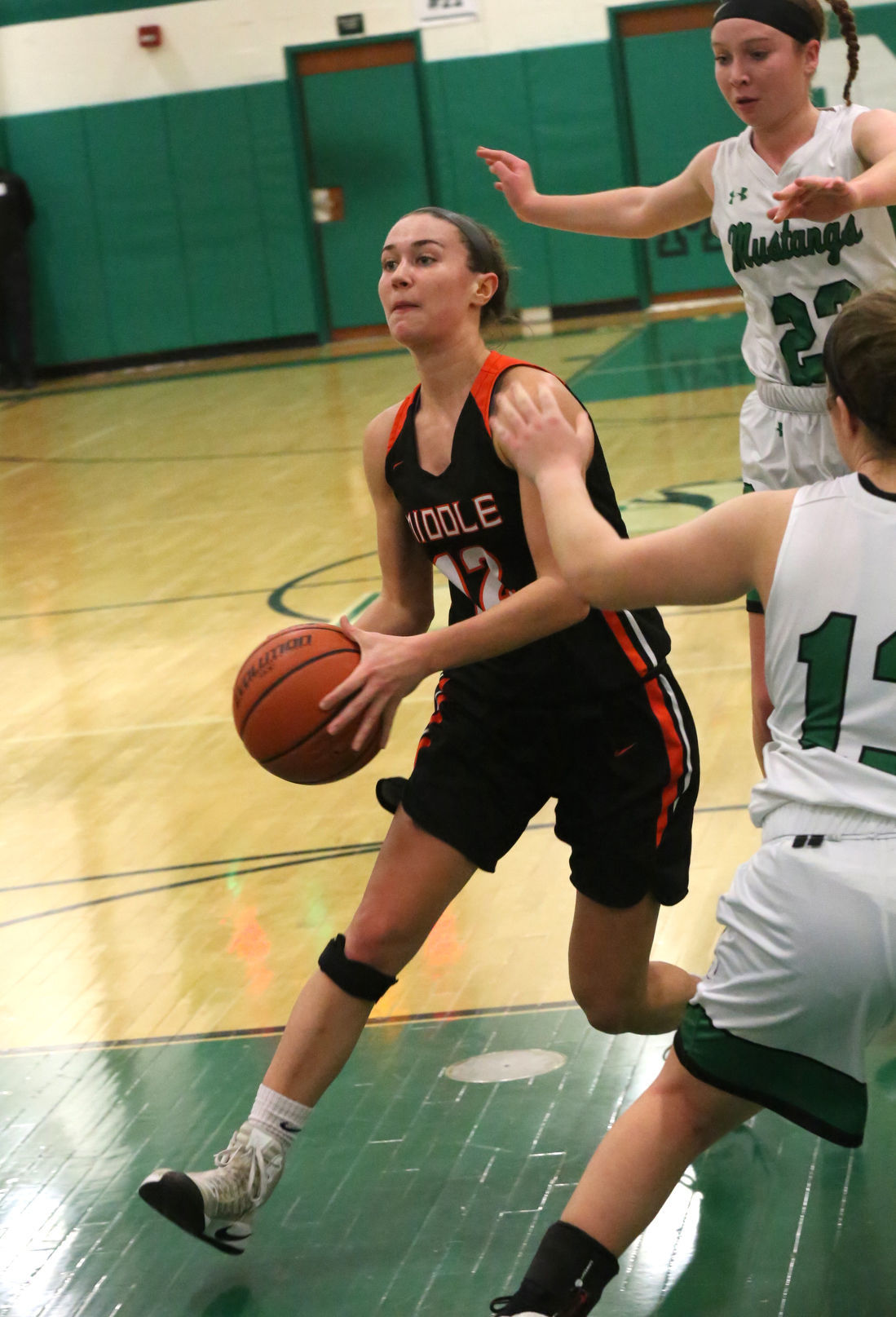 Mainland Middle girls CAL tournament